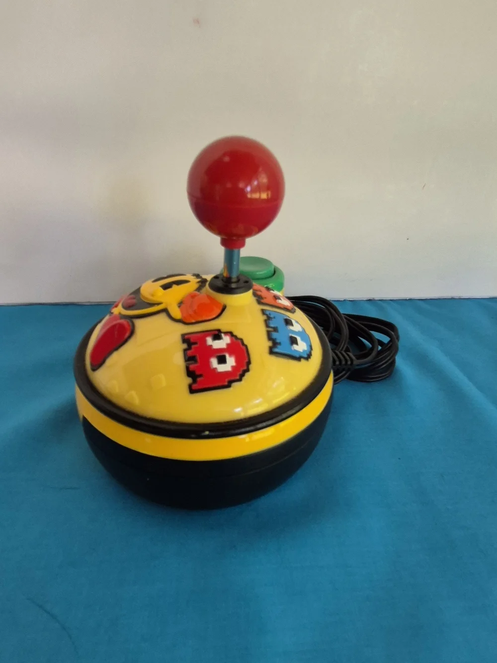 Pac Man Plug and Play Games Home Console Yellow Joy Stick Jakks Pacific